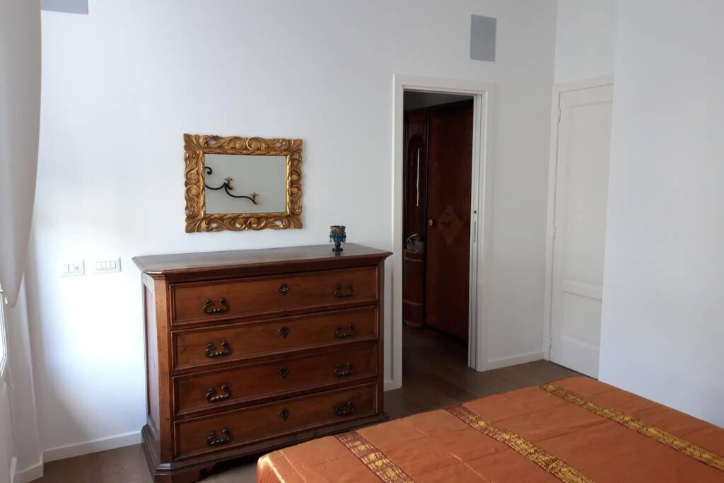 Casadianna Apartment Милано Екстериор снимка